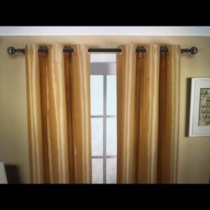 2 natori window panels